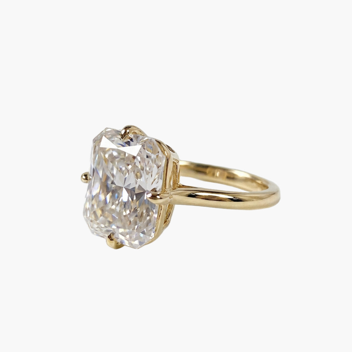 Radiant Compass Solitaire Ring