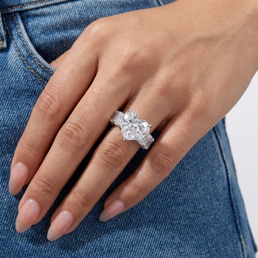 Heart & Emerald Ring