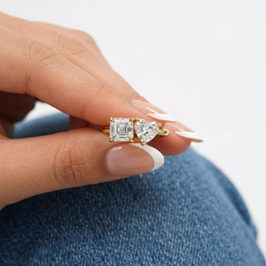 Asscher & Heart Toi et Moi Ring